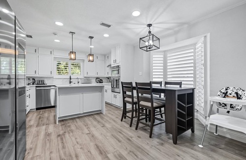 Flower Mound House | 5-BD/2.5-BA Modern Farmhouse Retreat (Sleeps 12)
