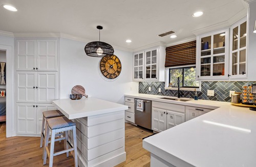 Granbury House | 5 Bedroom Lake House w/Incredible View and Private Dock on the water