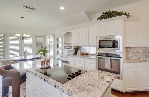 Odessa Cottage | 5 Mi to Dtwn Odessa: Modern Home!