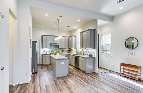 OST - South Union House | 5 Mi to NRG Stadium: Updated Home w/Patio