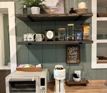 Abilene House | 5 Oaks Casita