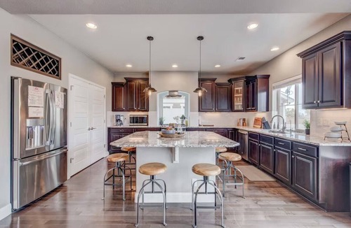 Gateway House | 5400sqft 6BR 5.5BA Theater, Office, Game Room/10min to DIA & Downtown