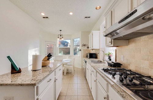 North Richland Hills House | 5BR Oasis w/Hot Tub, Pool, Gym, Movie Theater & Game Room