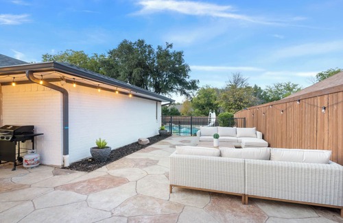 Plano House | 5BR Plano Oasis Pool, Backyard, Game Room & B-Ball, Outdoor Living