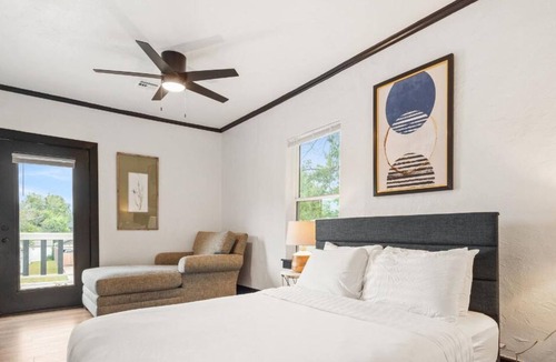 Central Oklahoma City House | 6BR home 6 mins from State Fair Park. Full kitchen, free parking. Sleeps 16. #NW16