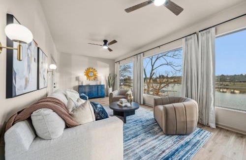 Rockwell House | 7 Bedroom Lakefront w/Heated Pool & Hot Tub