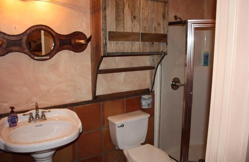 Tarpley House | 7 Canyons Ranch Lodge Suite 3 Home