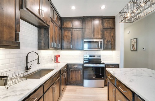 San Angelo House | 7 Mi to AFB: Modern 2-Unit Combo in San Angelo