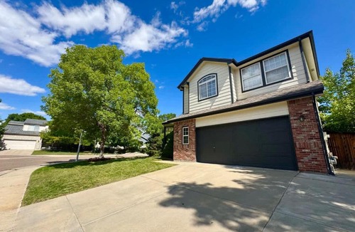 Northglenn House | 7BR-5bath-Near ScenicTrail-Easy Access to Downtown