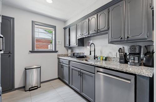 Midwest City House | 7BR Midwest City home 7 mins from Rose State, 12 from Tinker AFB. Sleeps 16. #EC