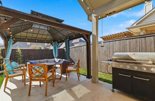Frisco House | 8 Guest - Access to Dallas World Cup - Sweden Base