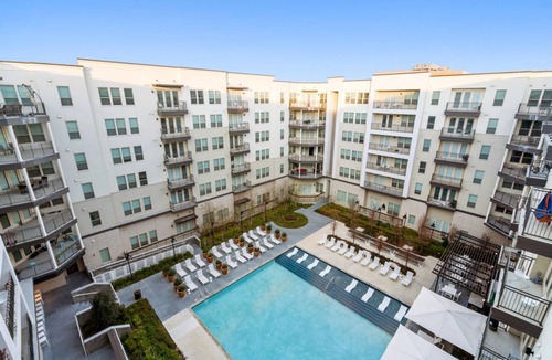 Central Arlington Apartment | 87 m² Apartment ∙ 2 bedrooms ∙ 6 guests