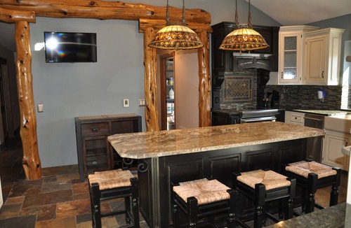 Venice House | 9 Acre Estate Home with Private Lake - Sleeps 16
