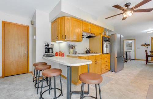 Frederick House | 9 Mi to Downtown Rushville: Cozy Getaway w/Grill