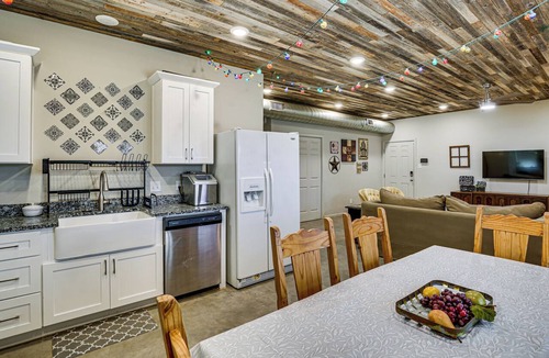 Lubbock House | 9 Mi to Dtwn: Barndominium in Lubbock