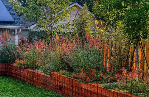 Mapleton Hill House | 9 Min Walk to Pearl Street - Downtown Boulder