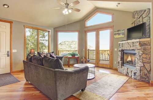 Estes Park Condo | 94 m² Condo ∙ 2 bedrooms ∙ 6 guests