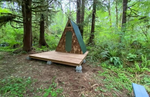 Forks Apartment | A-Frame #17 Shelter near Olympic National Park