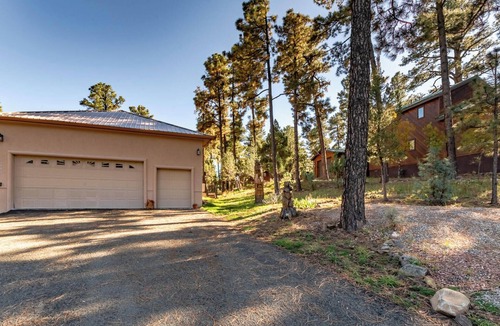 Alto House | A Great Mountain Pleasure | Peaceful Pines, Big Skies, Dog-Friendly