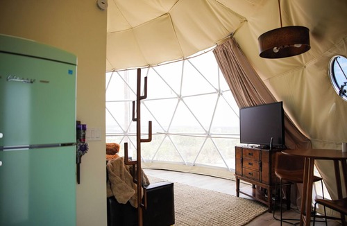 Duchesne Cabin | A space cowboy dome stay under Utah skies!