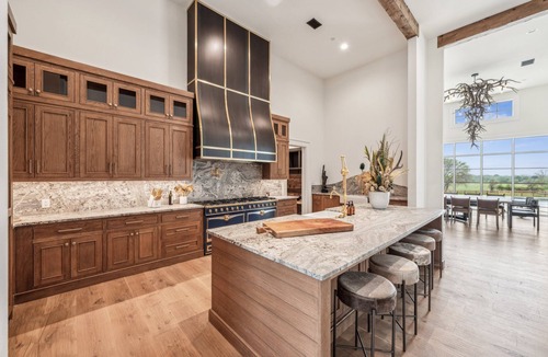 Henderson County House | Above Seven Points Ranch | Two Wings | Bowling | Pool | Lake | 1000 Acres