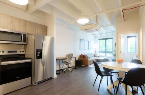 Washington Apartment | Above The Roots - Classy 1BD Escape
