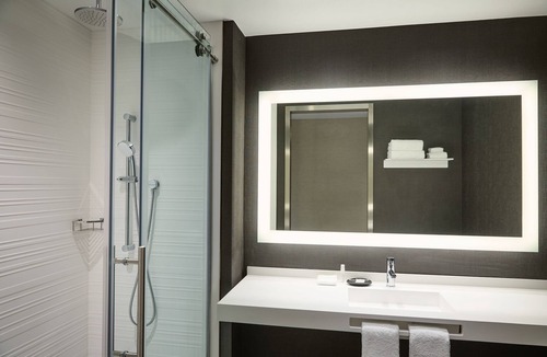 Financial District Hotel | AC Hotel by Marriott Kansas City Downtown