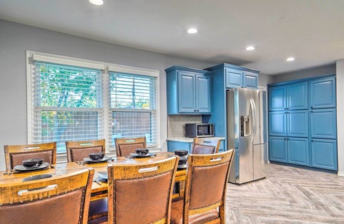 Lubbock Cottage | Accessible Lubbock Home w/Yard: Near Texas Tech!