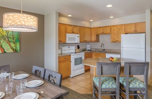 Downtown Leavenworth Resort | Adorable 2-bedroom resort in the bavarian town of Leavenworth Washington,