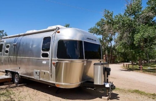 Zuzax House | Airstream in Wild