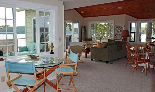 Orcas House | All Dream Cottages Romantic Island Getaways