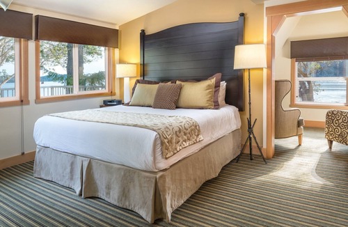 Deer Harbor Resort | All the comforts of home!