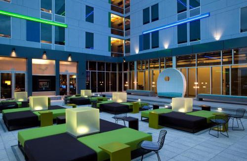 Aurora Hotel | Aloft by Marriott Denver Airport at Gateway Park