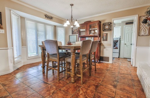 Lubbock House | Amazing 4,500 sq ft 2-story home in King's Gate. Perfect for large groups!
