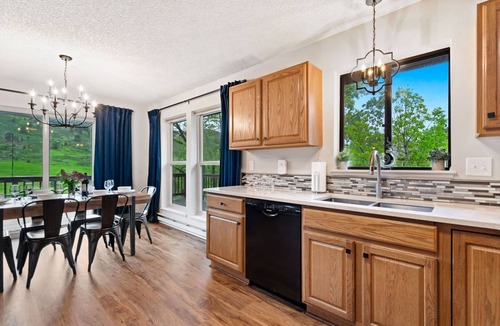 Fort Collins House | Amazing Sunsets, Biking, Boating and More at the Horsetooth Stoop!