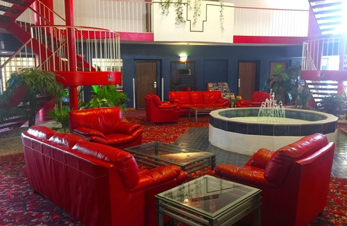 Kansas City Hotel | American Motel Kansas City, Kansas