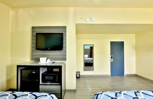 Oak Park - Northwood Hotel | Americas Best Value Inn San Antonio Airport South