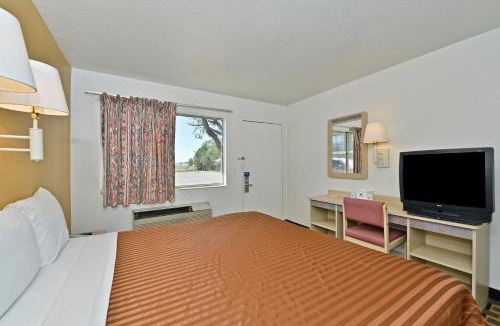 Amarillo Hotel | Americas Best Value Inn Amarillo Airport/Grand Street