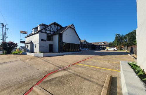 Longview Hotel | Americas Best Value Inn Longview