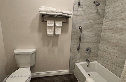 El Paso Hotel | Americas Hotel El Paso Medical Center