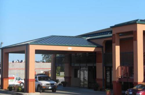 St. Joseph Hotel | AmeriStay Inn St Joseph