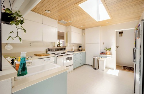 Interurban Park House | An updated mid-century modern house in one of Boulder's best neighborhoods.