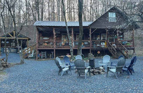 Athens Cabin | Anderson Paradise Cabin in Albert Pike Recreational Area, Caddo Gap Arkansas