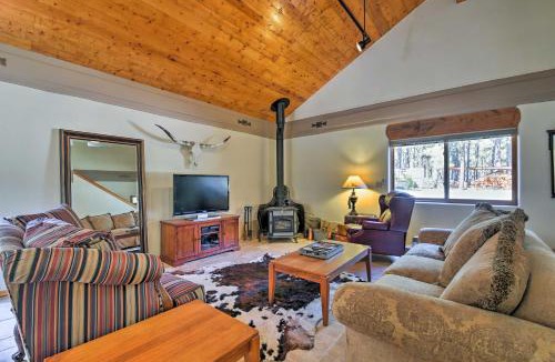 Angel Fire House | Angel Fire Mountain Cabin w/Hot Tub & Sauna!