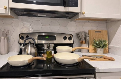 Plano Apartment | Apex Executive Apartments - Kathryn Lane