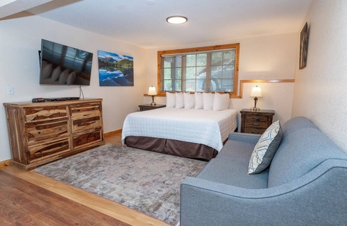 Estes Park Hotel | Appenzell Inn