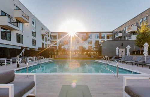 Camelback East Apartment | Arcadia Oasis, Resort Pool - Gym - Fire Pits