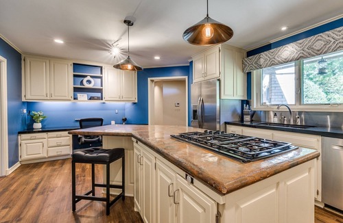 South Tulsa House | Arch House | 3BR Tulsa | Pool + Game Room