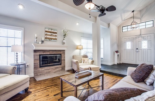 North Arlington House | Arlington Manor - 5BR/3BA Sleeps 18+ HotTub/FirePit
