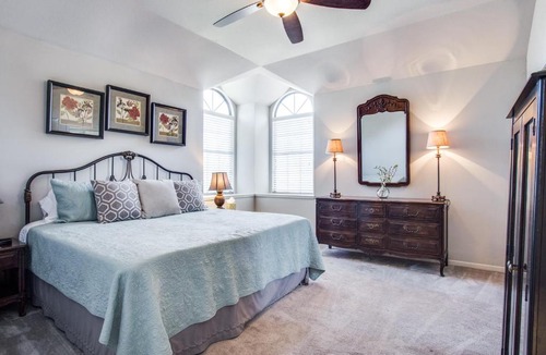 North Arlington House | Arlington Manor